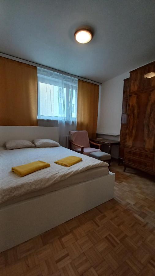 Ivory House Appartement Warschau Buitenkant foto