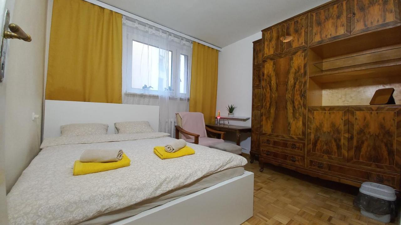 Ivory House Appartement Warschau Buitenkant foto
