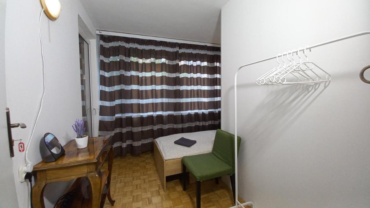 Ivory House Appartement Warschau Buitenkant foto