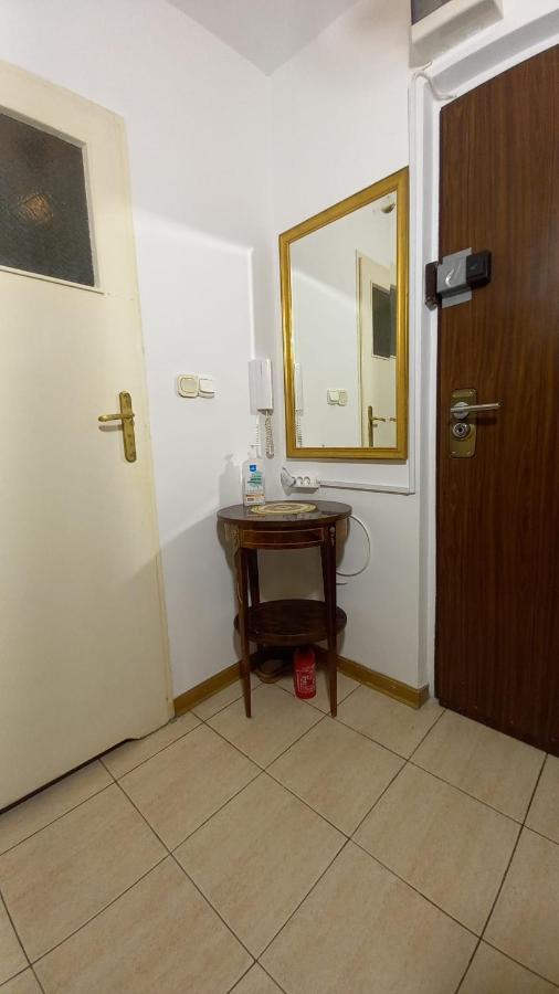 Ivory House Appartement Warschau Buitenkant foto